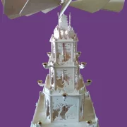 P 04 Pyramide "Am Waldrand"